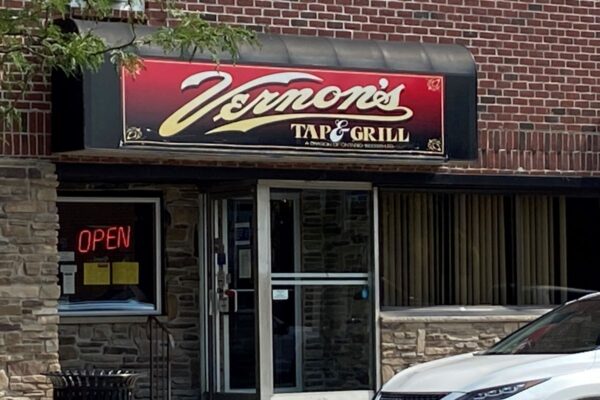 Vernon's Tap & Grill